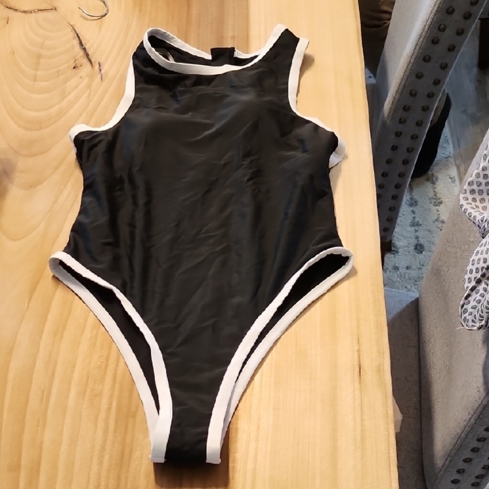 Anna-Kaci Black and White One Piece Swimsuit